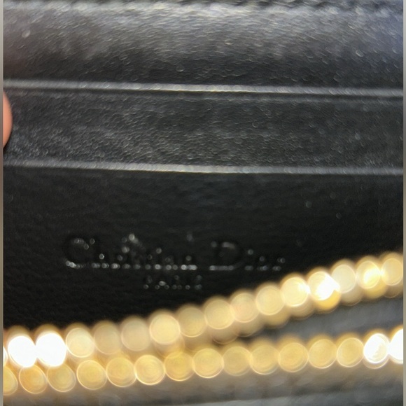 Mini lady Dior Gardena wallet in good condition. - Picture 3 of 4